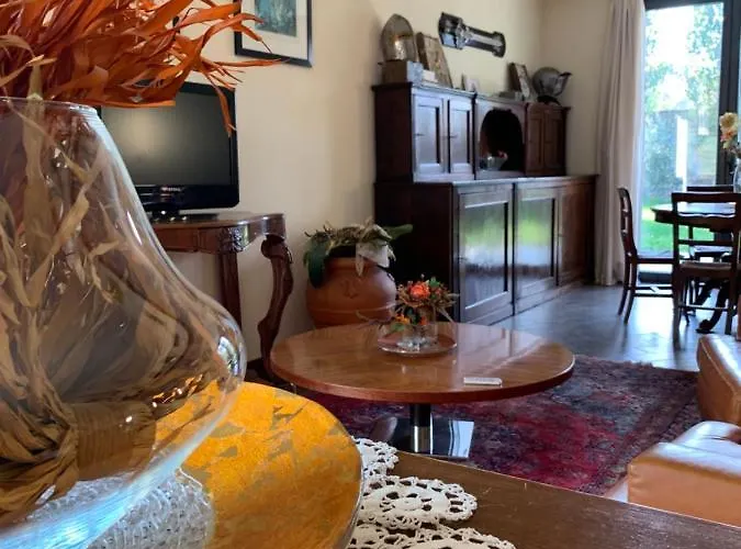 Il Casale 3* 사수올로